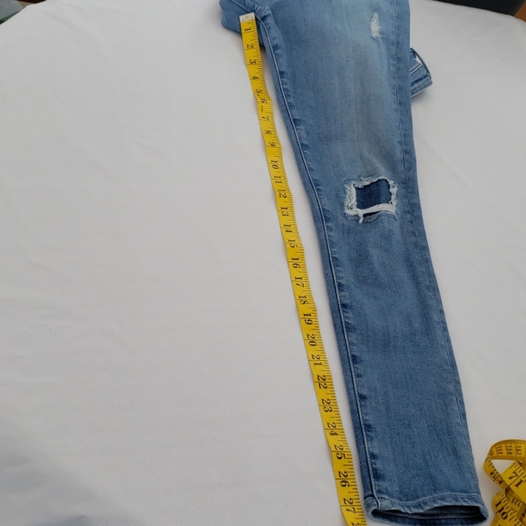 AG Adriano Goldschmied mid rise light wash Destroyed ankle jeans size 24 - Picture 7 of 7